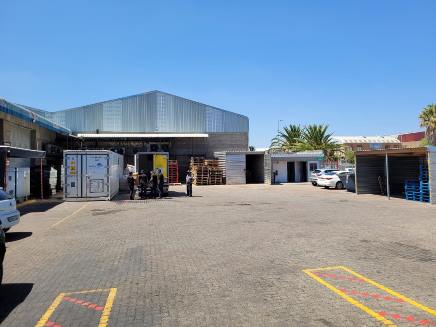 To Let commercial Property for Rent in Killarney Gardens Western Cape